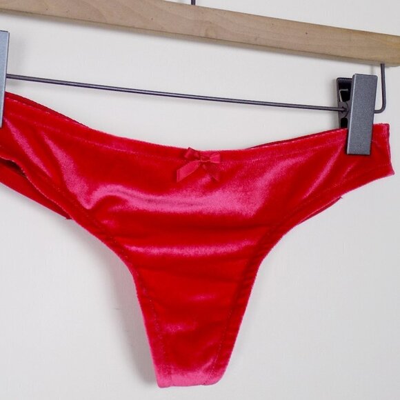 nwt Victoria's secret christmas velvet satin bow peekaboo cutout bikini thong - Picture 3 of 7